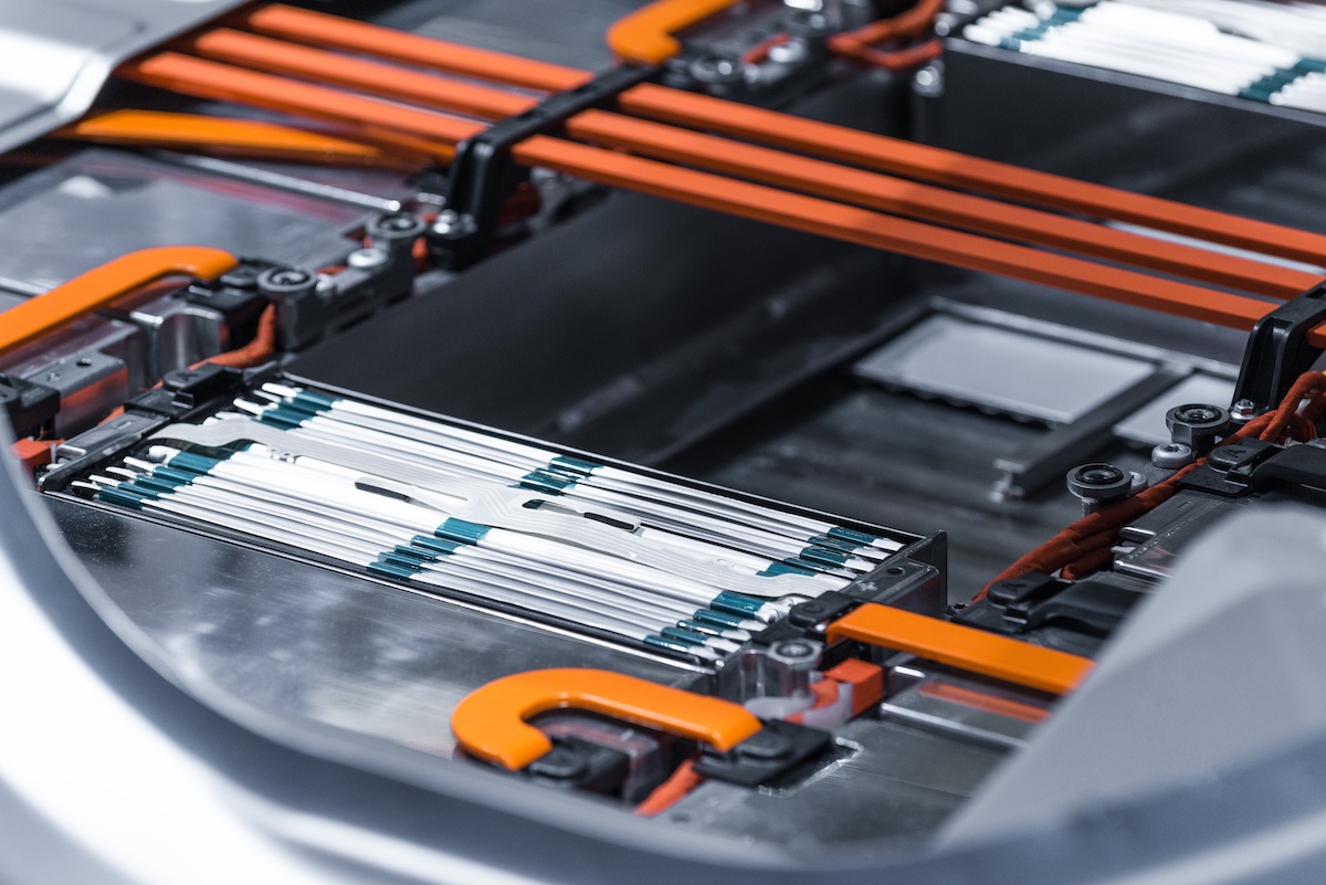 Knowles Looking Closer at DC Link Capacitors in Electric Vehicles